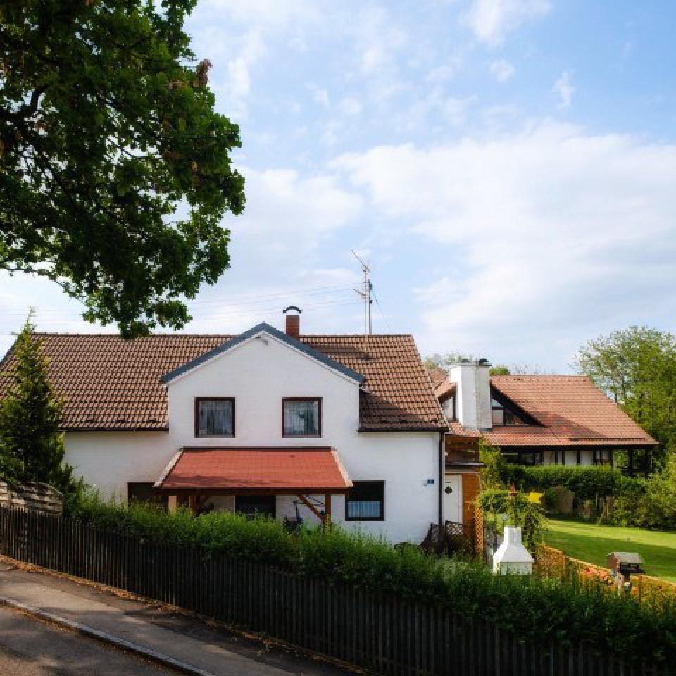 Freistehendes Haus mit großem Baugrundstück Schondorf a. Ammersee 