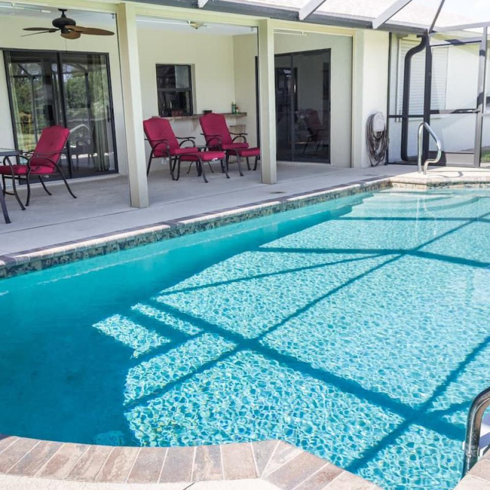 Internationale Immobilien:  USA Florida Cape Coral 
Bestlage  4-Zimmer Haus mit Pool direkt am Golfplatz