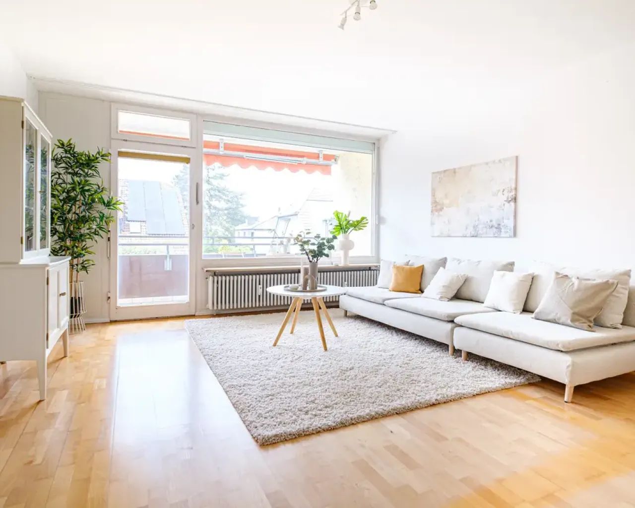 TOP- Gelegenheit in München-Hadern: Lichtdurchflutete 3-Zimmer-Wohnung in ruhiger Bestlage